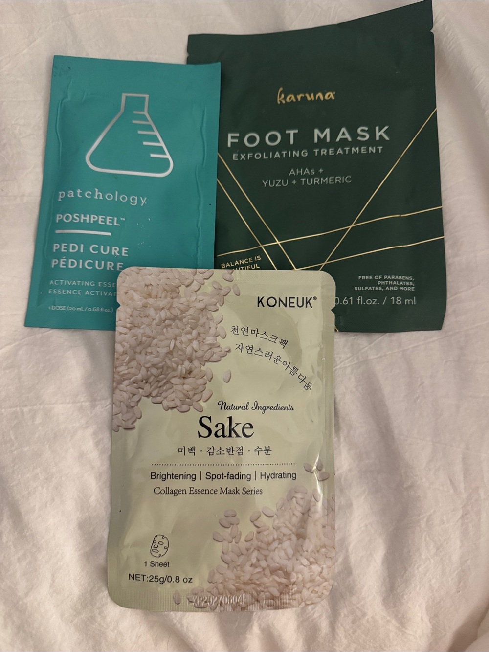 3 masks (Sake-PediCure-Footmask)